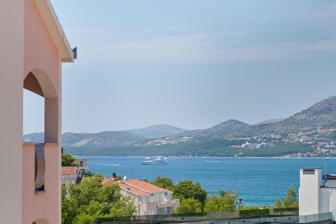 Apartments Marija Trogir Luaran gambar