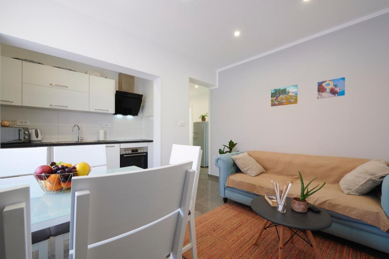 Apartments Marija Trogir Luaran gambar