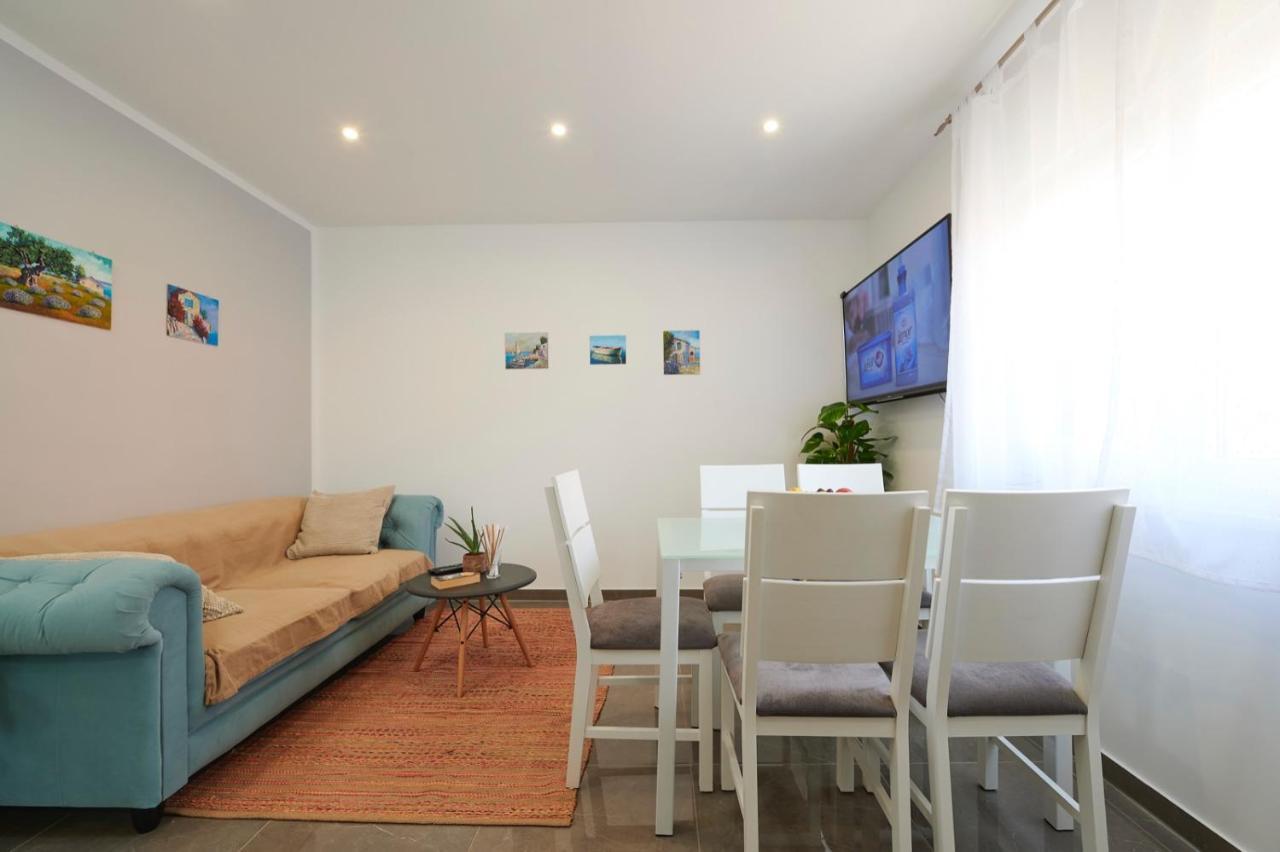 Apartments Marija Trogir Luaran gambar