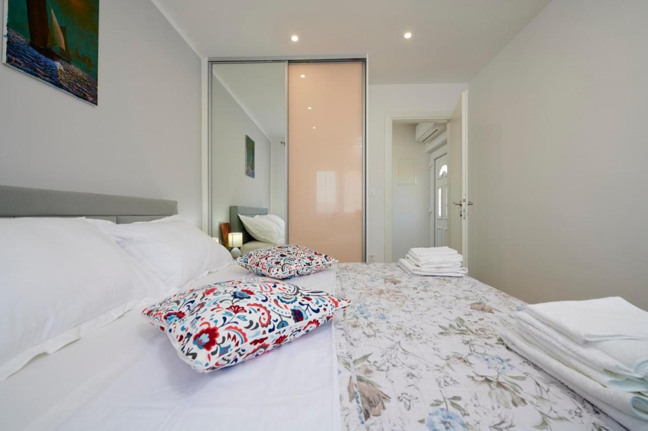 Apartments Marija Trogir Luaran gambar
