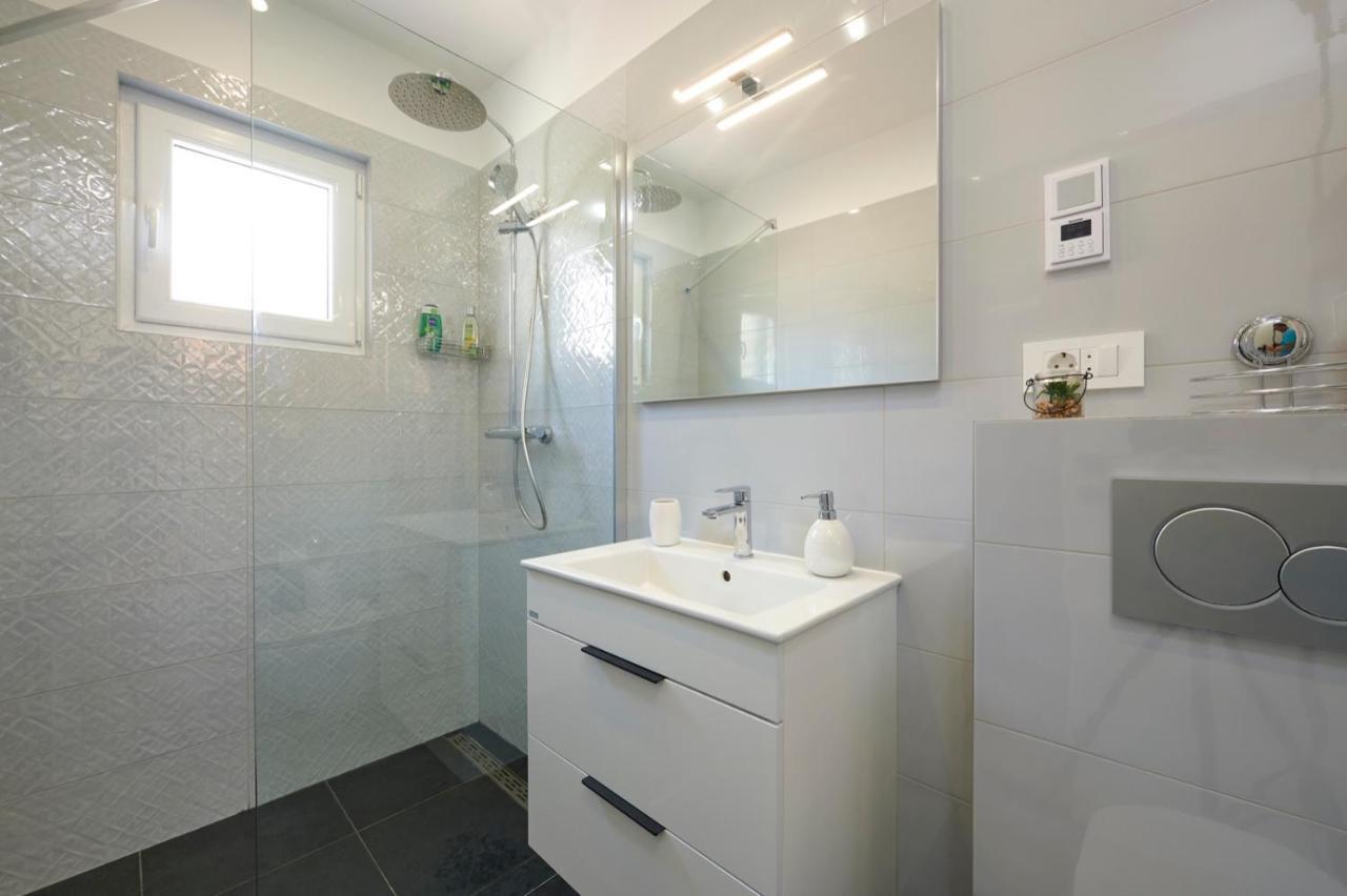 Apartments Marija Trogir Luaran gambar