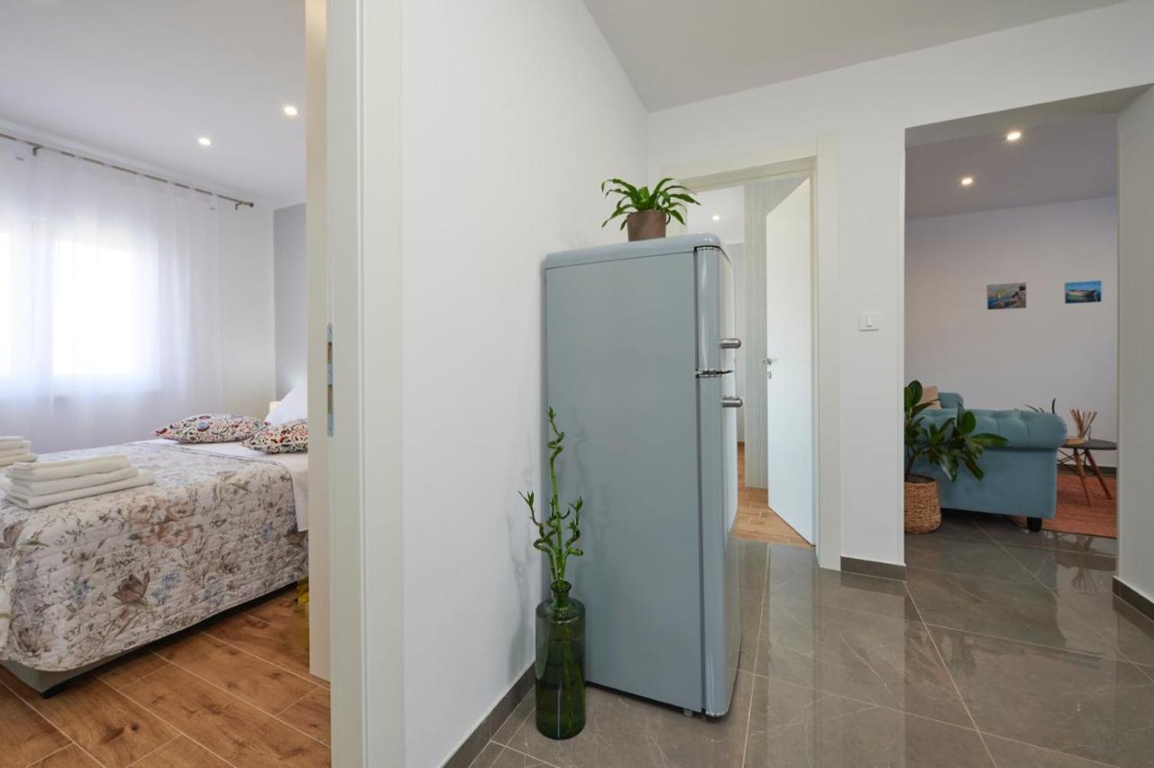 Apartments Marija Trogir Luaran gambar